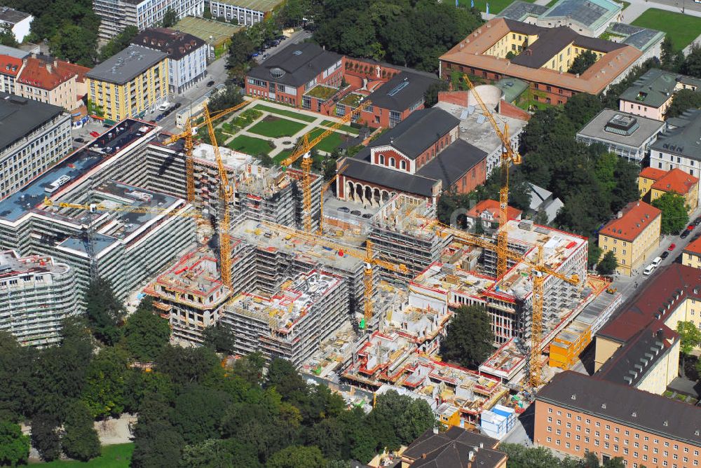 München von oben - Bau Lenbach Gärten München Maxvorstadt