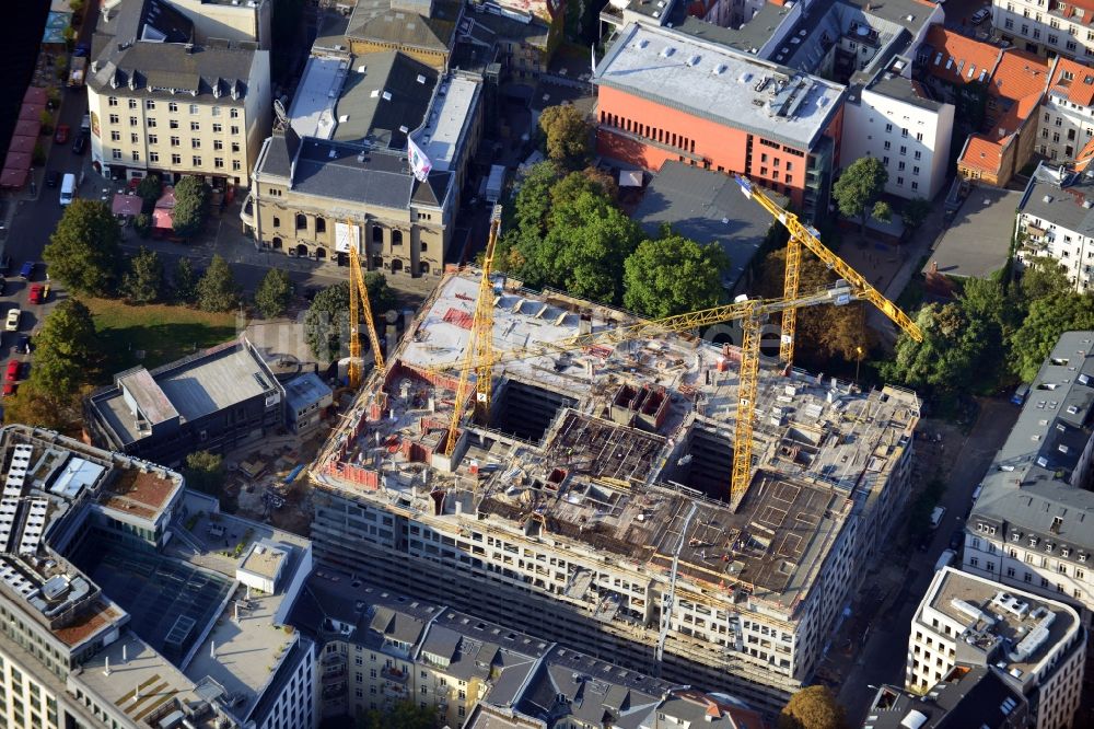 Berlin von oben - Bau des Leonardo Hotels in Berlin - Mitte