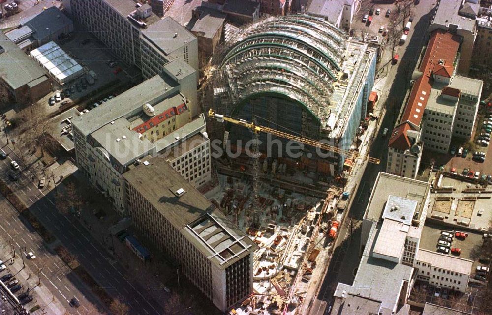 Berlin - Charlottenburg aus der Vogelperspektive: Bau des Ludwig-Erhard-Hauses und der Berliner Börse