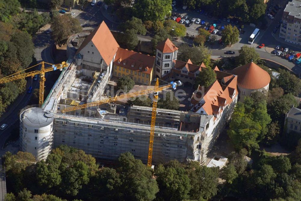 Halle aus der Vogelperspektive: Bau an der Moritzburg in Halle