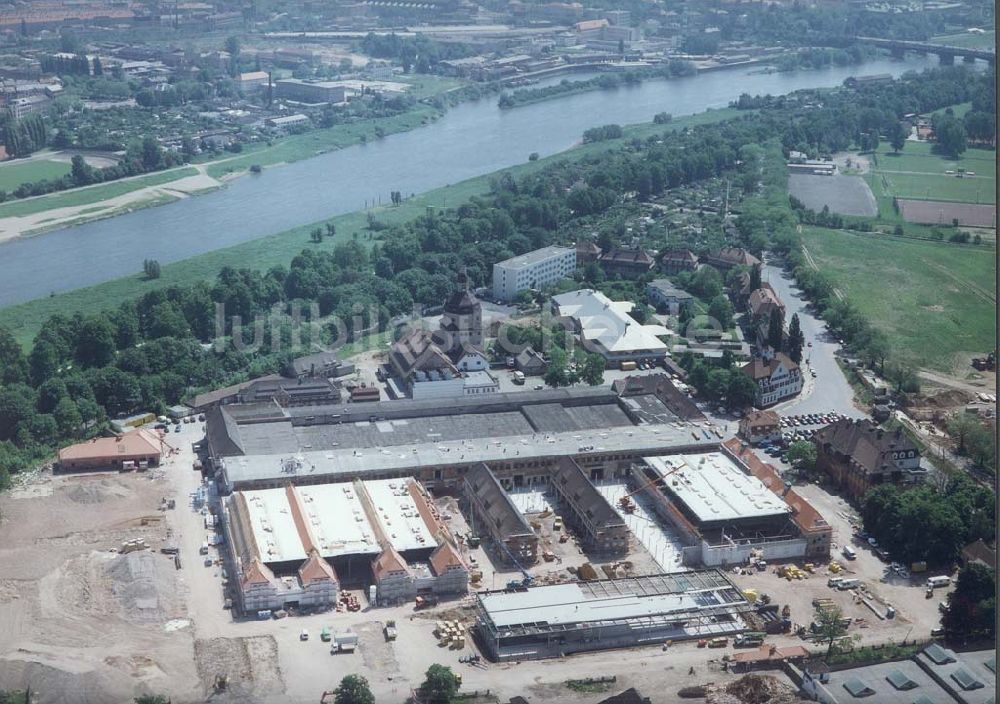 Dresden / Sachs. aus der Vogelperspektive: Bau der Neue Messe - ein Projekt der HVB-Immobilien AG auf dem Ostragehege (Gelände des Alten Schlachthofes) in Dresden