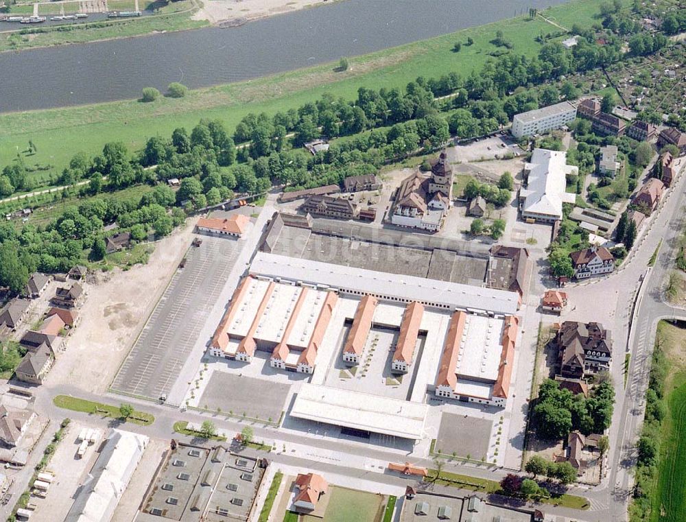 Dresden von oben - Bau der Neue Messe - ein Projekt der HVB-Immobilien AG auf dem Ostragehege (Gelände des Alten Schlachthofes) in Dresden