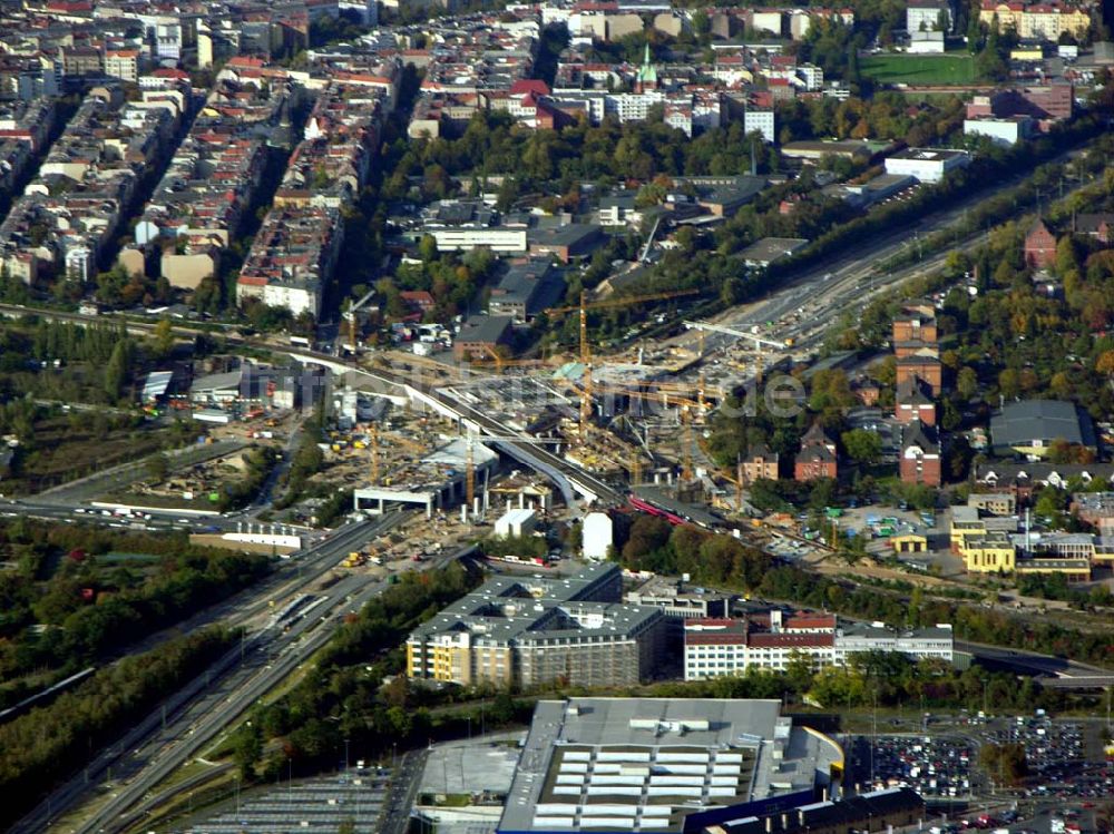 Berlin aus der Vogelperspektive: Bau des neuen Autobahnkreuzes Schöneberg