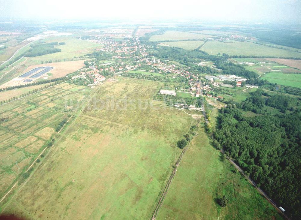 Großbeeren / BRB aus der Vogelperspektive: Bau- und Planungsgelände der MÜBAU an der Genshagener Straße in Großbeeren / Brandenburg.