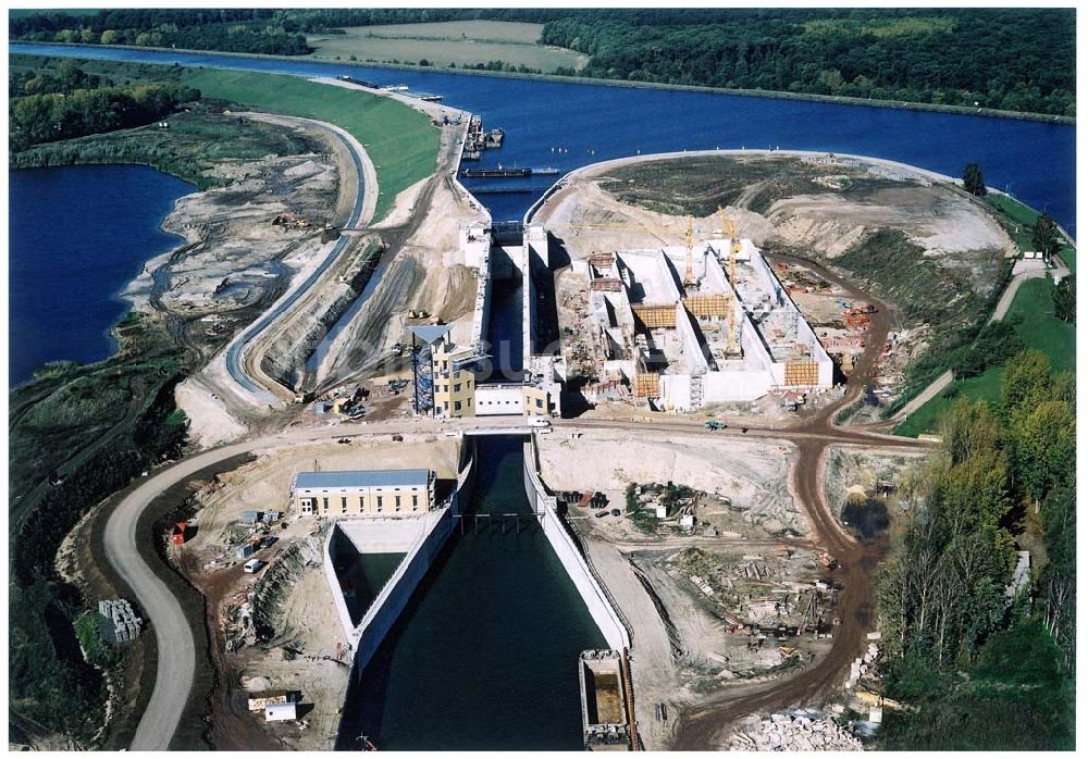 Luftaufnahme Rothensee - Bau der Schleuse Rothensee am Schiffshebewerk Rothensee am Wasserstraßenkreuz Magdeburg.