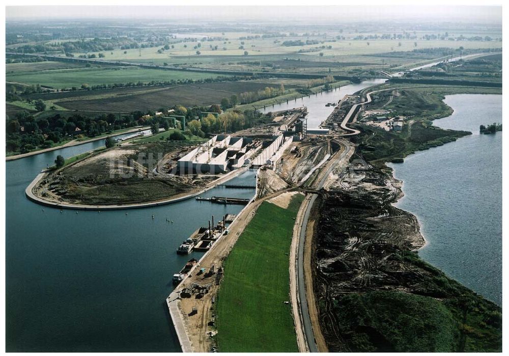 Rothensee von oben - Bau der Schleuse Rothensee am Schiffshebewerk Rothensee am Wasserstraßenkreuz Magdeburg.