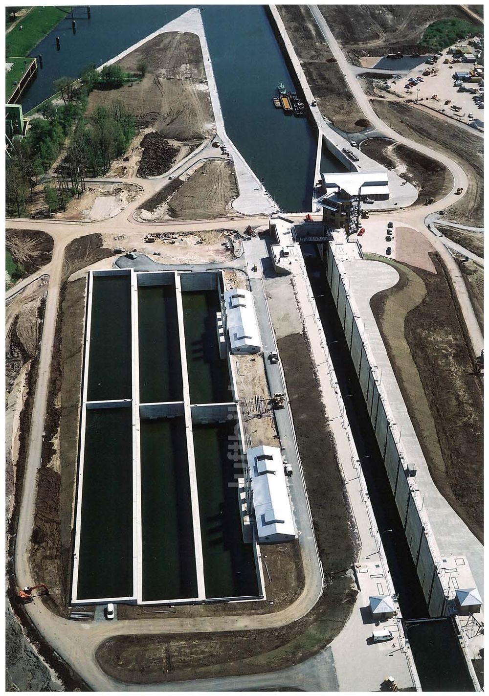 Rothensee aus der Vogelperspektive: Bau der Schleuse Rothensee am Schiffshebewerk Rotrhensee am Wasserstraßenkreuz Magdeburg.