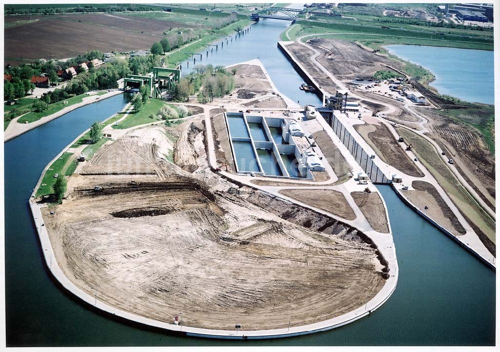 Rothensee aus der Vogelperspektive: Bau der Schleuse Rothensee am Schiffshebewerk Rotrhensee am Wasserstraßenkreuz Magdeburg.