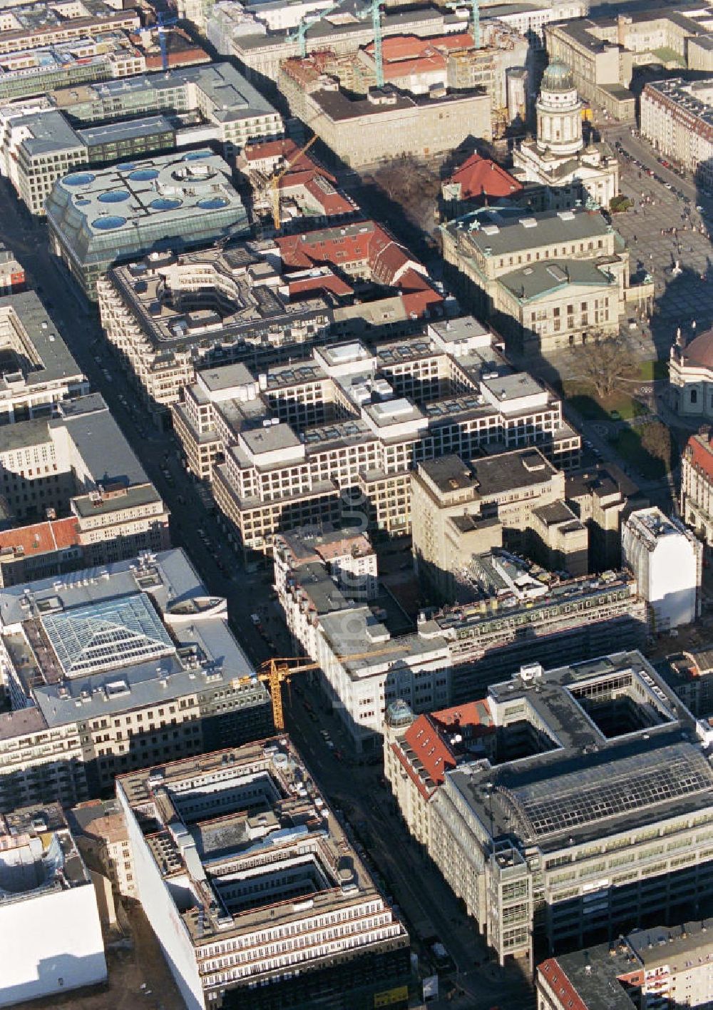 Berlin aus der Vogelperspektive: Bau des Siemens-Centers in der Friedrichstraße / Leipziger Straße in Berlin-Mitte.