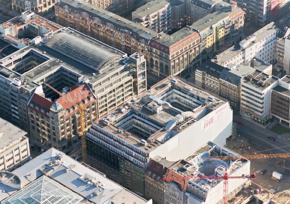 Berlin aus der Vogelperspektive: Bau des Siemens-Centers in der Friedrichstraße / Leipziger Straße in Berlin-Mitte.