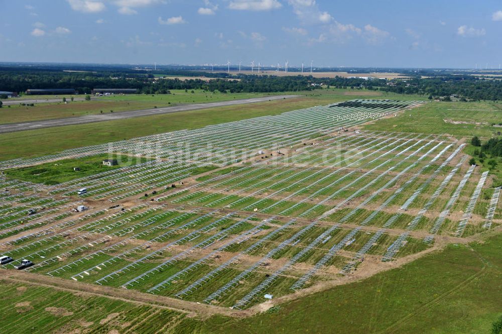 Werneuchen von oben - Bau des ? Solarpark Flugplatz Werneuchen ?