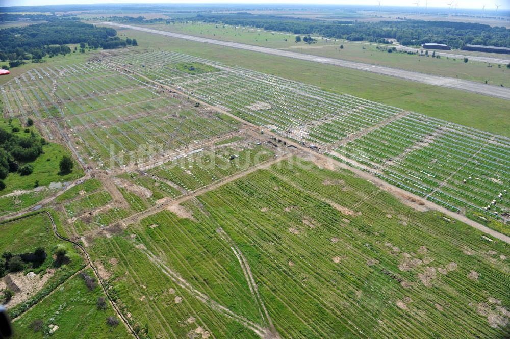 Luftbild Werneuchen - Bau des ? Solarpark Flugplatz Werneuchen ?