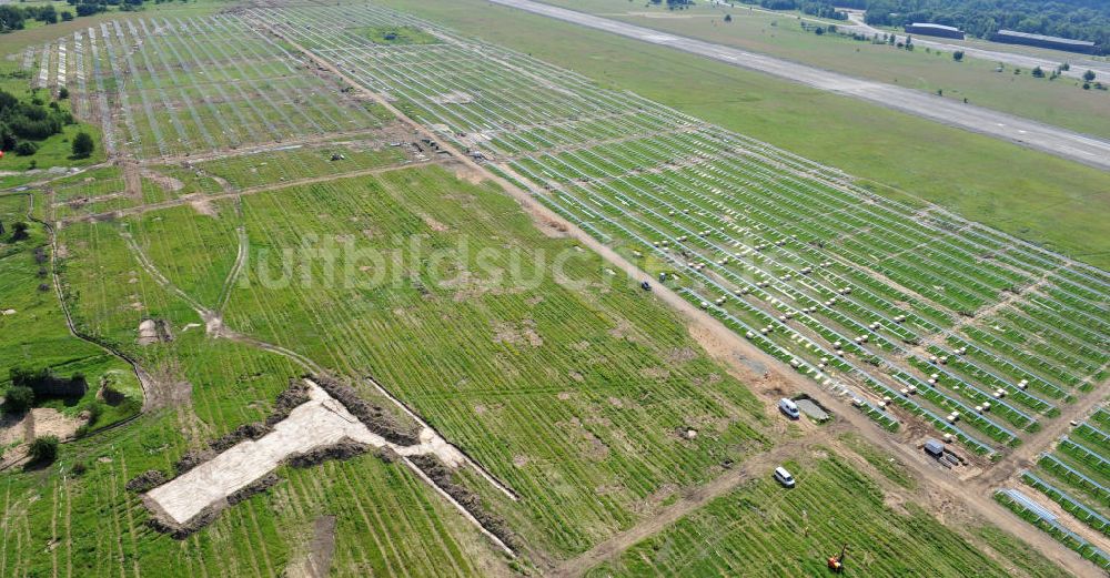 Werneuchen von oben - Bau des ? Solarpark Flugplatz Werneuchen ?