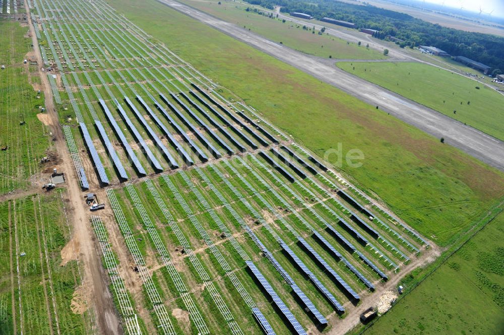 Werneuchen aus der Vogelperspektive: Bau des ? Solarpark Flugplatz Werneuchen ?