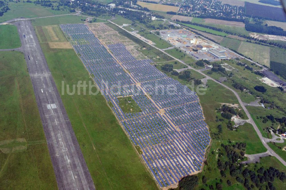 Luftaufnahme Werneuchen - Bau des ? Solarpark Flugplatz Werneuchen ?