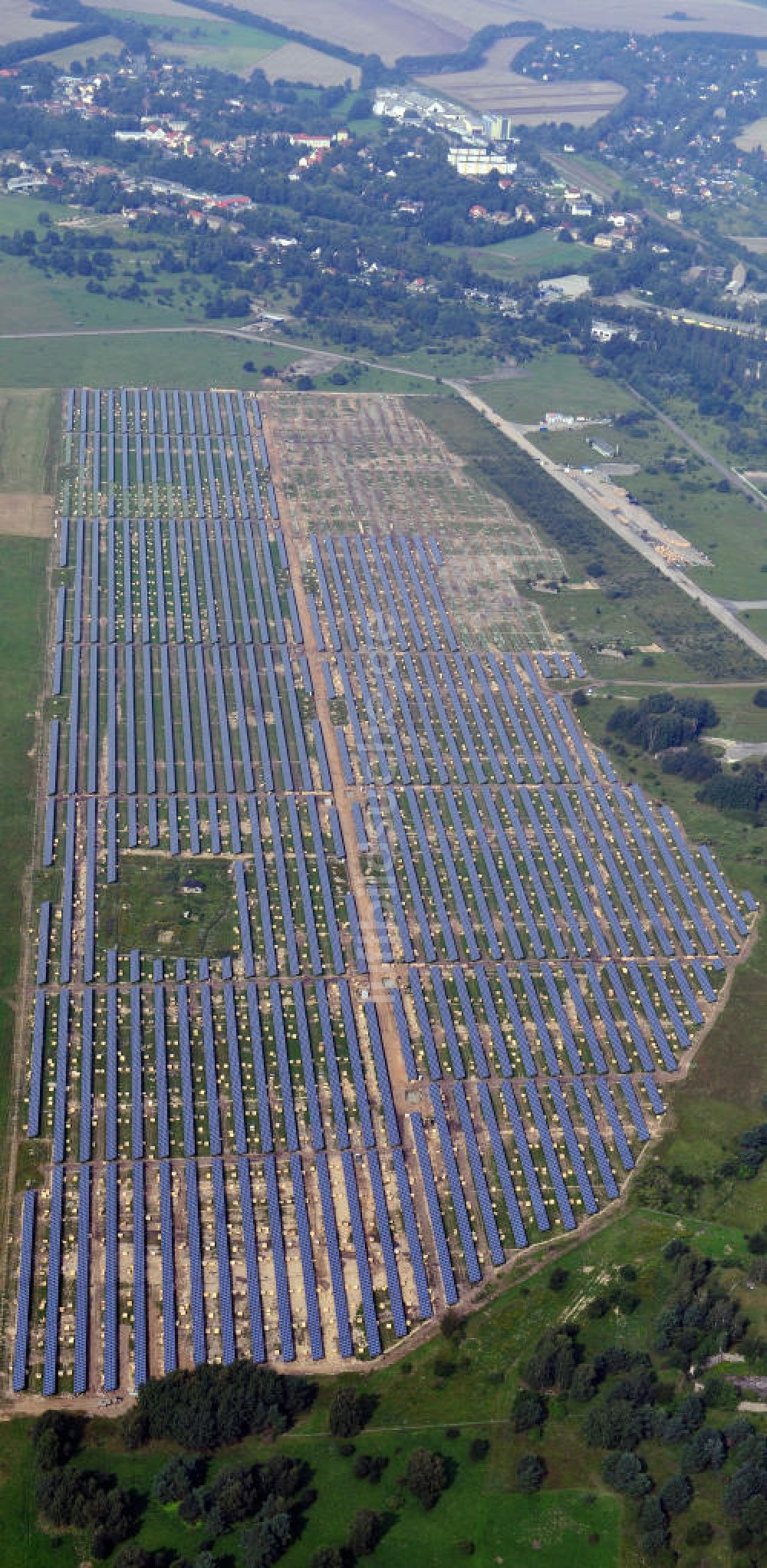 Luftbild Werneuchen - Bau des ? Solarpark Flugplatz Werneuchen ?