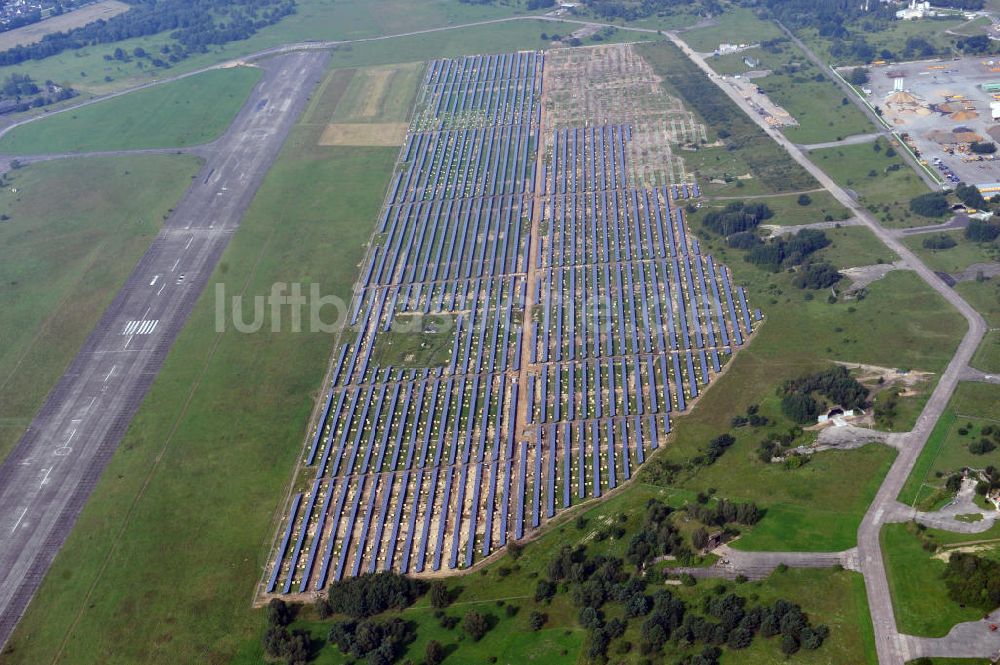 Werneuchen von oben - Bau des ? Solarpark Flugplatz Werneuchen ?