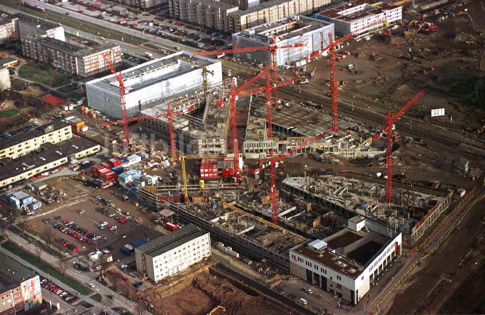 Berlin aus der Vogelperspektive: Bau des Stadtteilzentrums in Berlin-Hellersdorf