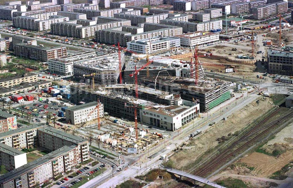 Luftbild Berlin - Hellersdorf - Bau des Stadtteilzentrums Hellersdorf