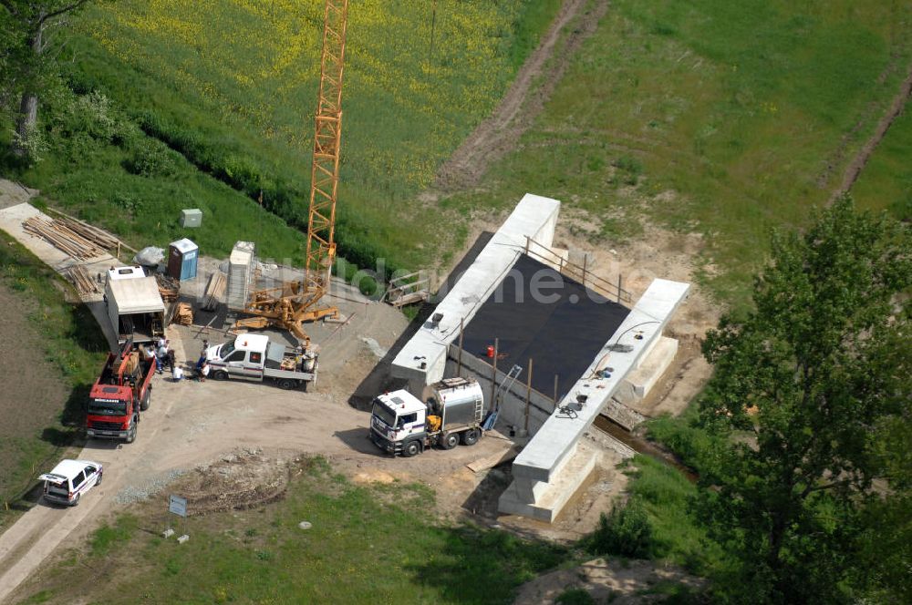 Oebisfelde aus der Vogelperspektive: Bau der Umgehungsstraße der B188 um Oebisfelde