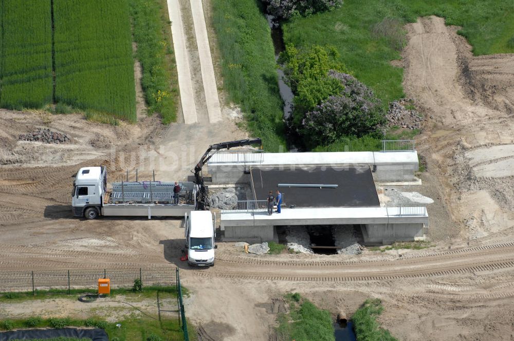 Oebisfelde aus der Vogelperspektive: Bau der Umgehungsstraße der B188 um Oebisfelde