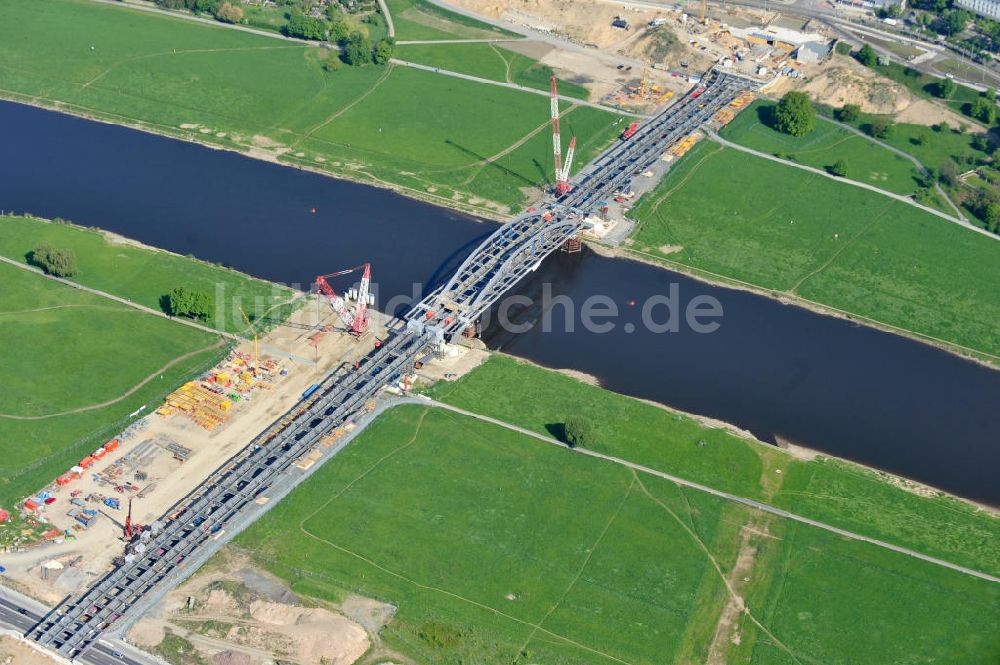 Luftaufnahme Dresden - Bau der Waldschlösschenbrücke in Dresden