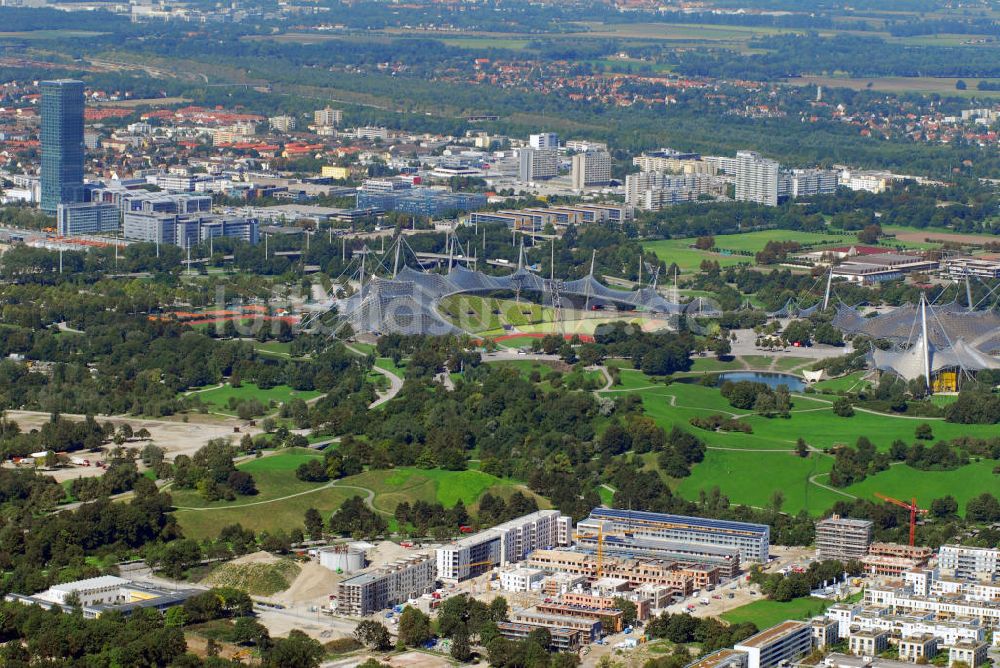 München von oben - Bau Wohnanlage Ackermannstraße und Olympiapark München