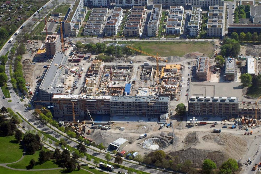 Luftaufnahme München - Bau der Wohnanlagen in der Ackermannstraße (Ackermannbogen) in München