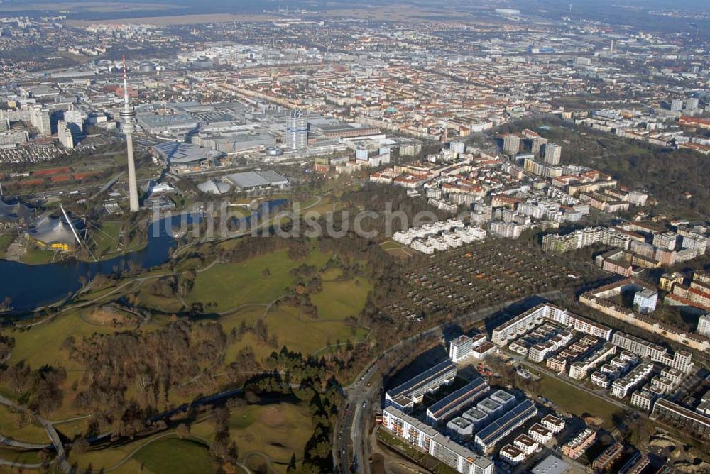 Luftaufnahme München - Bau der Wohnanlagen in der Ackermannstraße (Ackermannbogen) in München