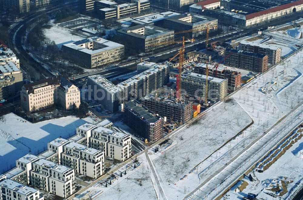 Luftbild München / Bayern - Bau der Wohnanlagen in der Ackermannstraße (Ackermannbogen) in München Schwabingen am Olympiapark