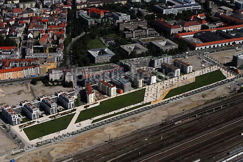 München aus der Vogelperspektive: Bau der Wohnanlagen in der Ackermannstraße (Ackermannbogen) in München Schwabingen am Olympiapark