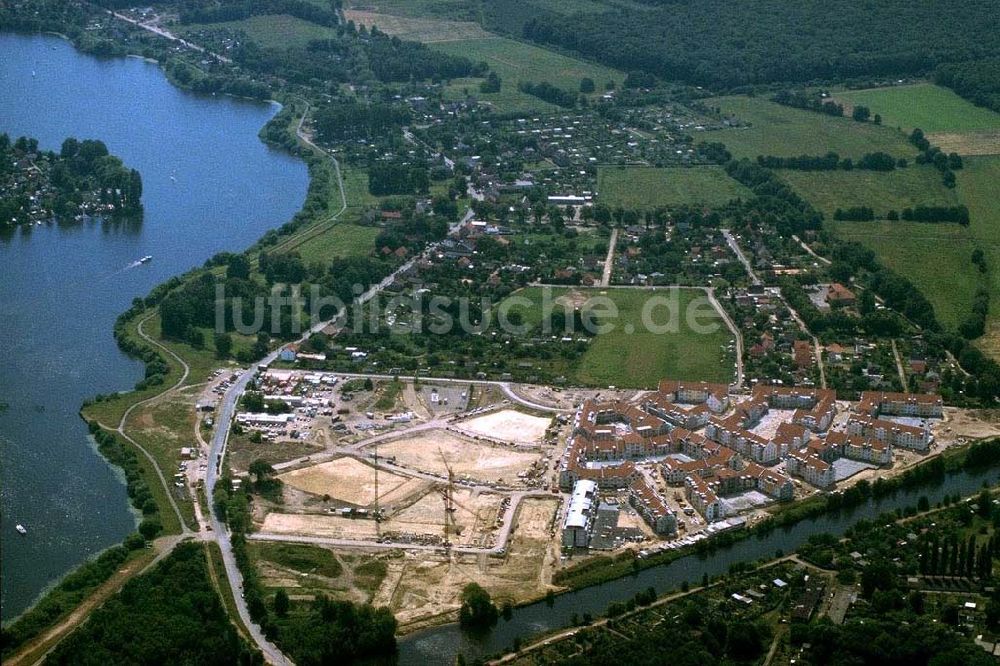 Niederneuendorf / Hennigsdorf aus der Vogelperspektive: Bau der Wohnsiedlung Havelpromenade Niederneuendorf bei Hennigsdorf