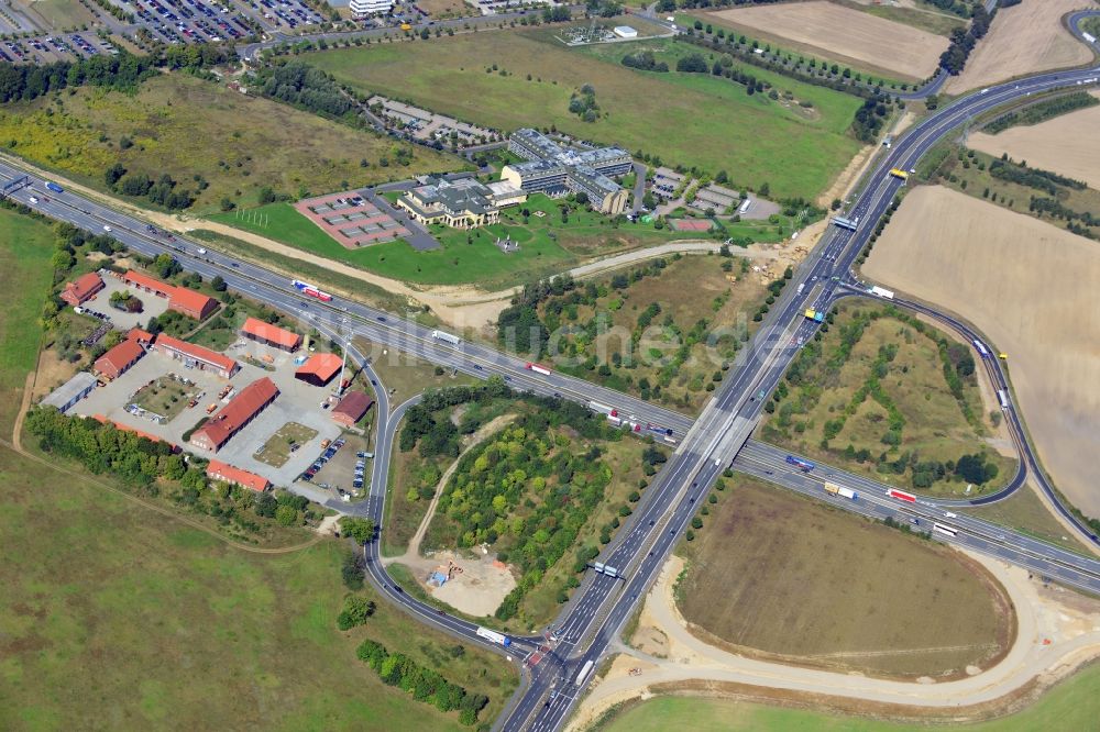 Luftaufnahme Rangsdorf - Bauarbeiten an der Autobahnanschlussstelle Rangsdorf im Bundesland Brandenburg