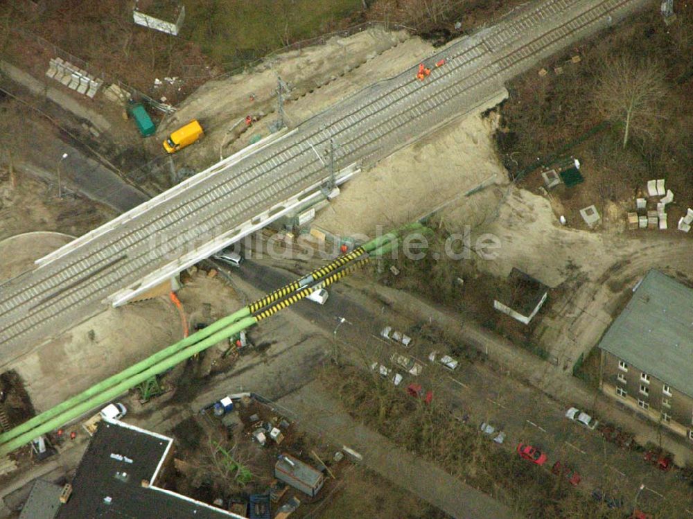 Berlin - Friedrichshain von oben - Bauarbeiten an Bahngleisen