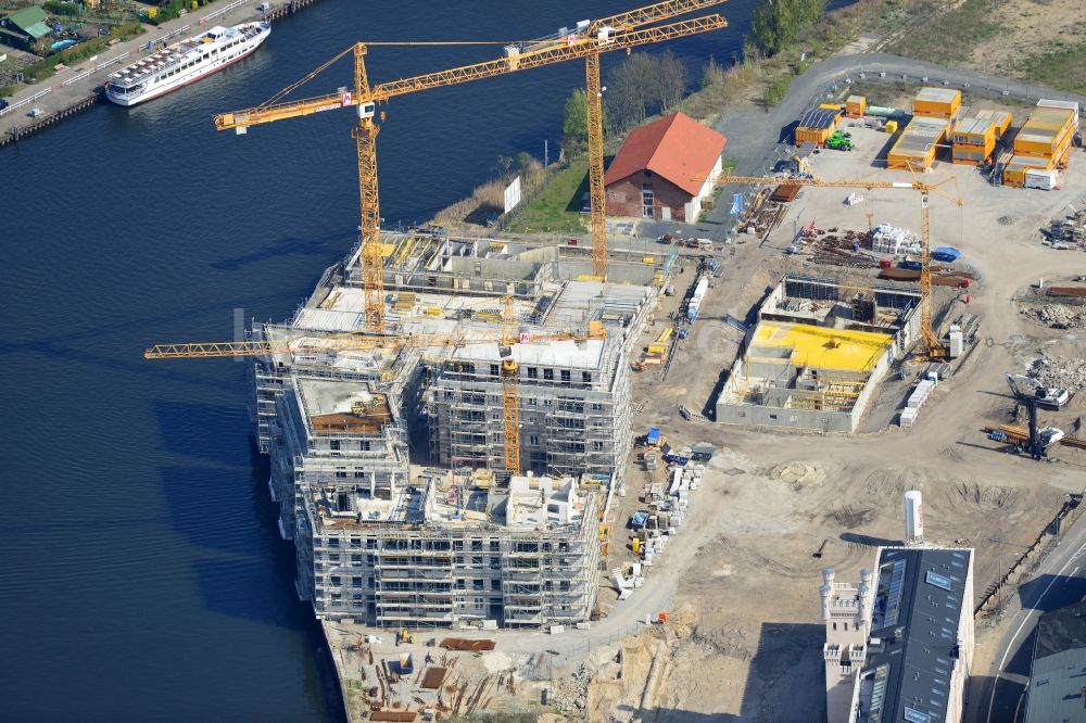 Luftbild Potsdam - Bauarbeiten in der historischen Speicherstadt von Potsdam, der Landeshauptstadt von Brandenburg