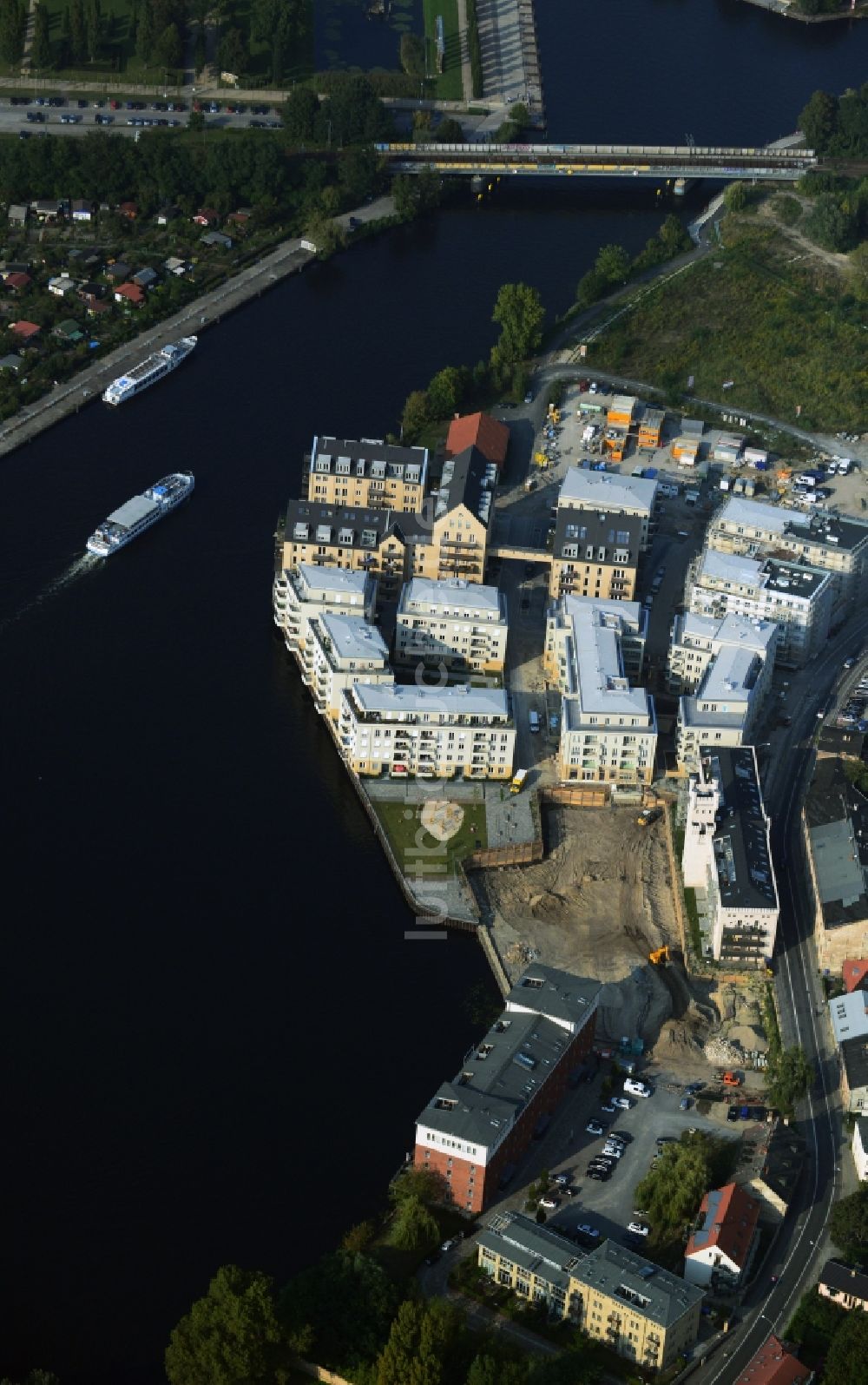 Potsdam von oben - Bauarbeiten in der historischen Speicherstadt von Potsdam, der Landeshauptstadt von Brandenburg