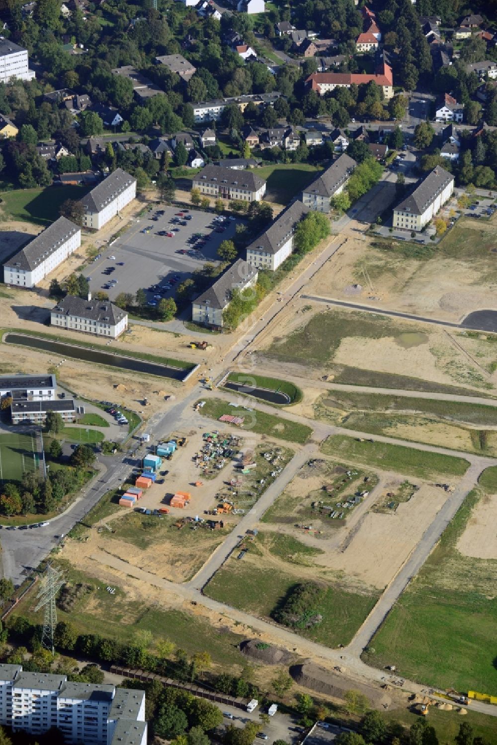 Hamburg Jenfeld aus der Vogelperspektive: Bauarbeiten Jenfelder Au / Erschließungsarbeiten auf dem ehemaligen Gelände der Lettow-Vorbeck-Kaserne in Hamburg - Jenfeld