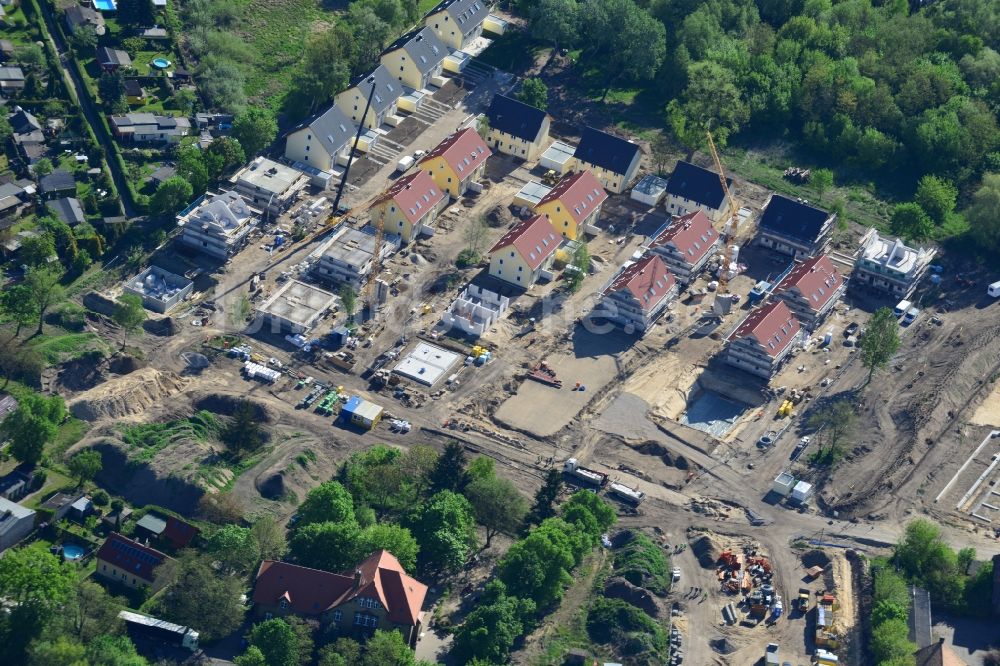 Luftaufnahme Potsdam - Bauarbeiten zu Ein- und Mehrfamilienhäusern in der Templiner Vorstadt in Potsdam im Bundesland Brandenburg