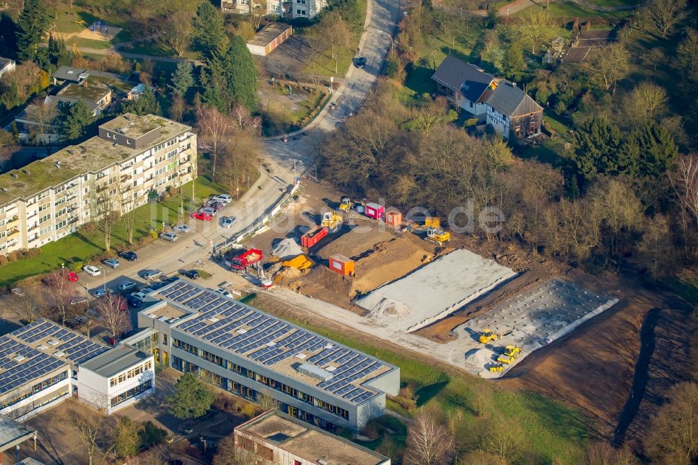 Sprockhövel von oben - Bauarbeiten neben dem Schulgebäude der Gemeinschaftshauptschule Niedersprockhövel an der Dresdener Straße in Sprockhövel im Bundesland Nordrhein-Westfalen