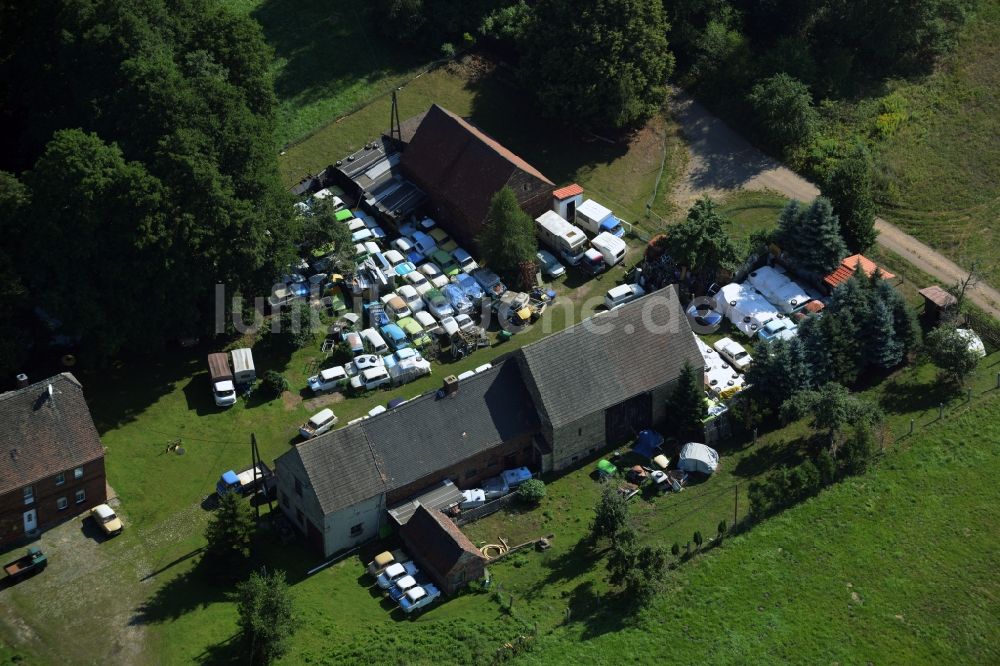 Gräfenhainichen von oben - Bauernhof im Norden des Ortsteils Tornau der Stadt Gräfenhainichen im Bundesland Sachsen-Anhalt