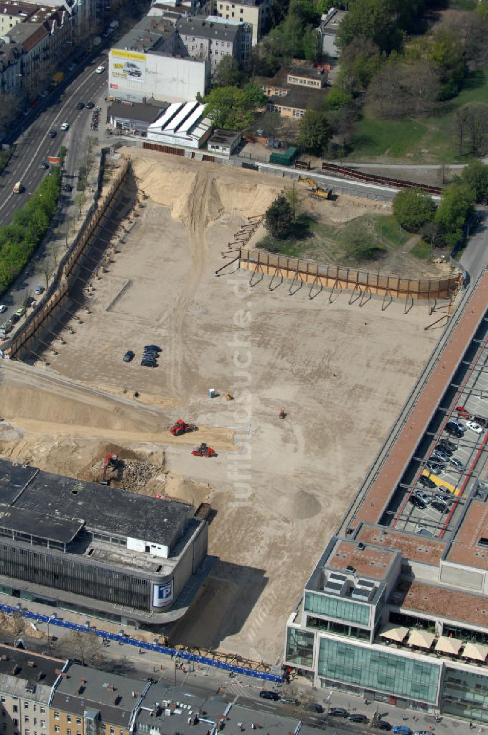 Luftbild Berlin - Baufeld Einkaufszentrum Boulevard Berlin