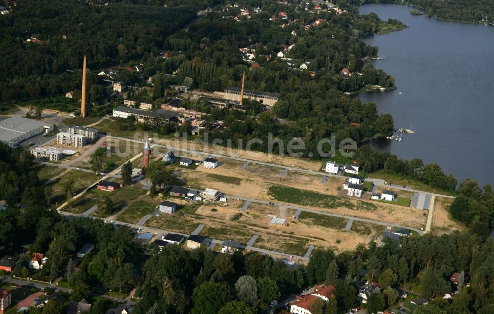 Luftbild Königs Wusterhausen - Baufeld des künftigen Wohngebietes Königsufer am Ufer des Zernsee am Wustroweg in Königs Wusterhausen im Bundesland Brandenburg