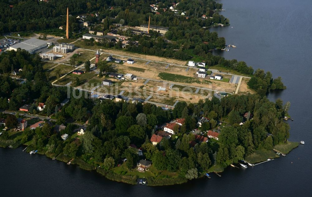 Luftaufnahme Königs Wusterhausen - Baufeld des künftigen Wohngebietes Königsufer am Ufer des Zernsee am Wustroweg in Königs Wusterhausen im Bundesland Brandenburg