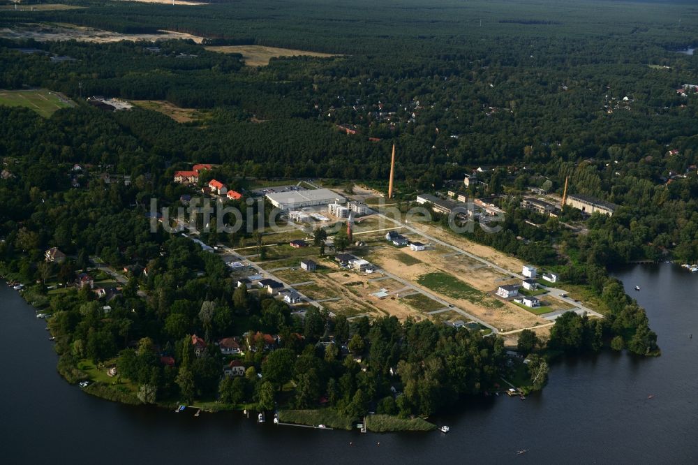 Königs Wusterhausen von oben - Baufeld des künftigen Wohngebietes Königsufer am Ufer des Zernsee am Wustroweg in Königs Wusterhausen im Bundesland Brandenburg