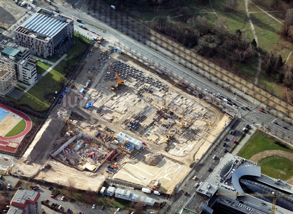 Berlin von oben - Baufeld Neubau Holocaust Mahnmal und US- Botschaft in Berlin Mitte