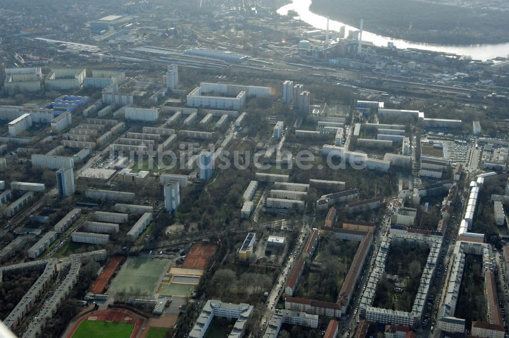 Luftbild Berlin - Baufläche des geplanten Wohnneubauviertels Friedrichsfelder Stadtgärten in Berlin-Lichtenberg