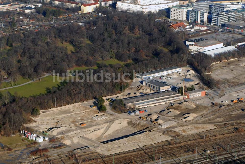 Luftaufnahme München - Baufläche für das neue Stadtquartier ?Am Hirschgarten? in München Nymphenburg.