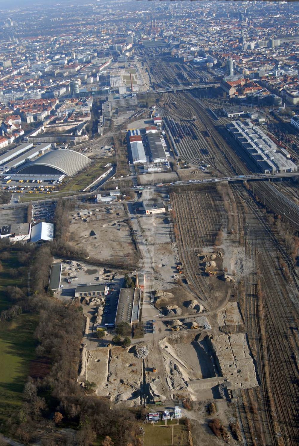 Luftbild München - Baufläche für das neue Stadtquartier ?Am Hirschgarten? in München Nymphenburg.