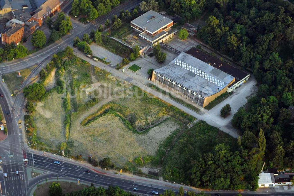 Luftaufnahme Potsdam - Baufläche für die neue Therme am Brauhausberg in Potsdam