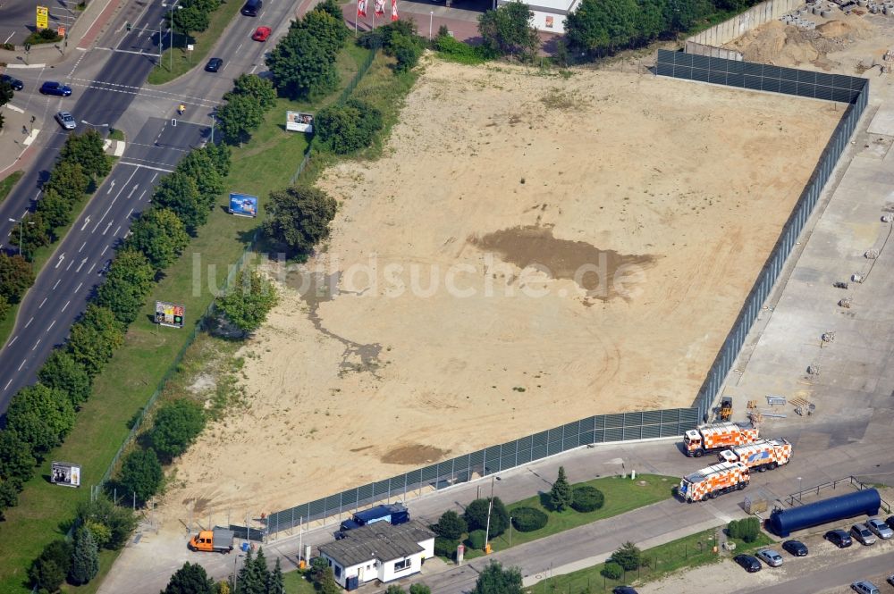 Berlin von oben - Baufläche der Papiersortierungsanlage des Entsorgungsfachbetriebes ALBA Berlin GmbH